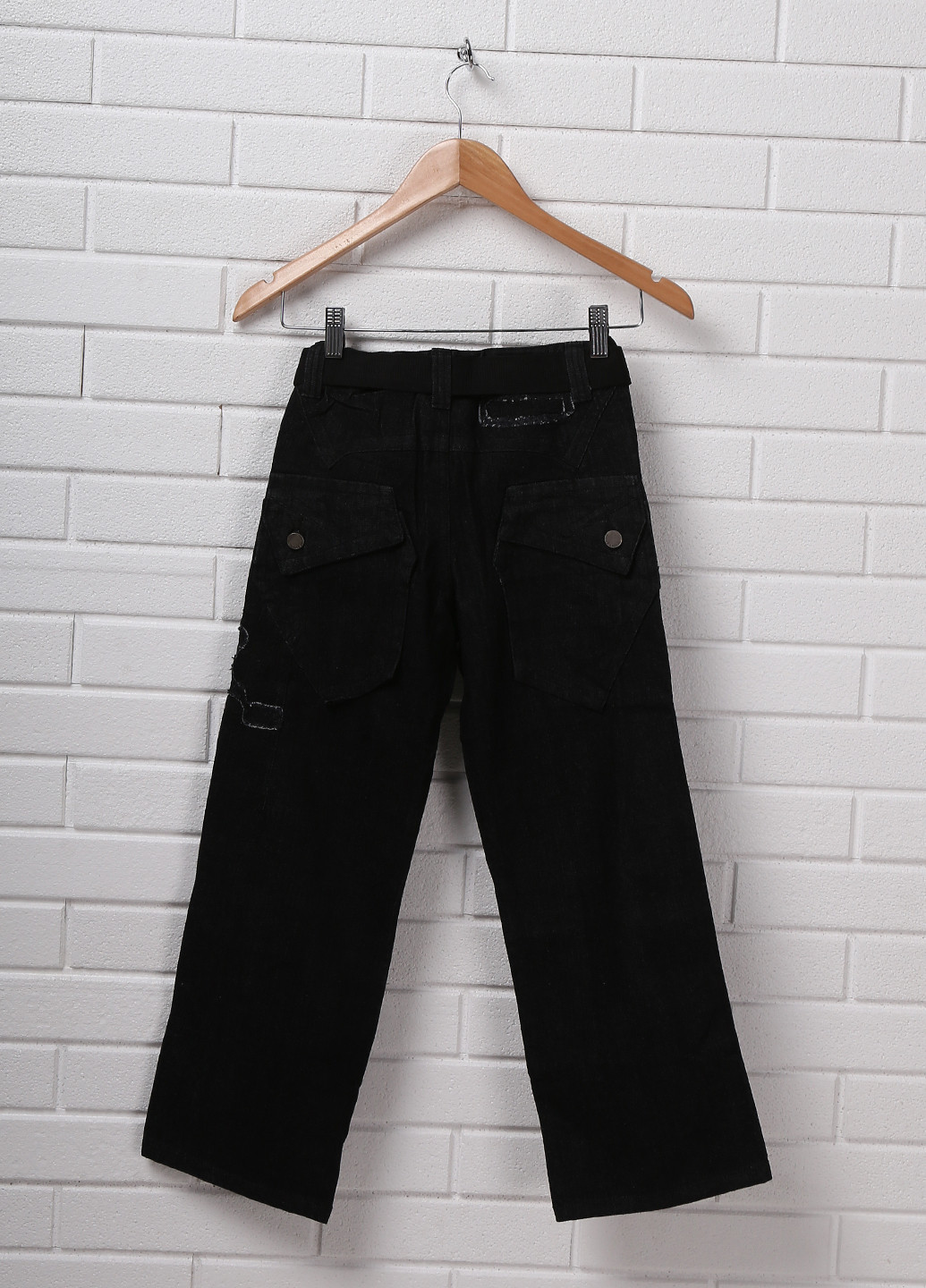Черные демисезонные прямые джинсы CTK