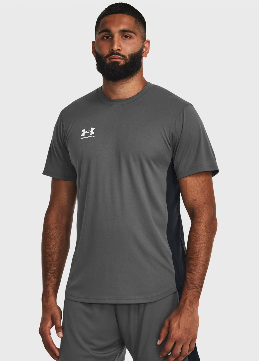 Сіра футболка Under Armour