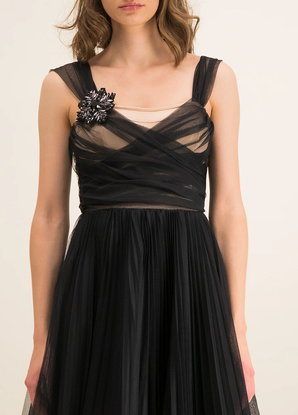 Черное вечернее платье плиссированное Pinko однотонное