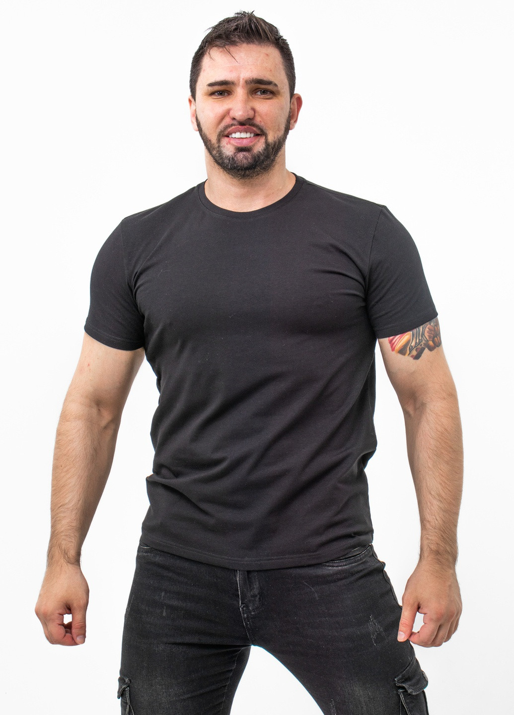 Черная футболка базовая мужская с коротким рукавом TvoePolo