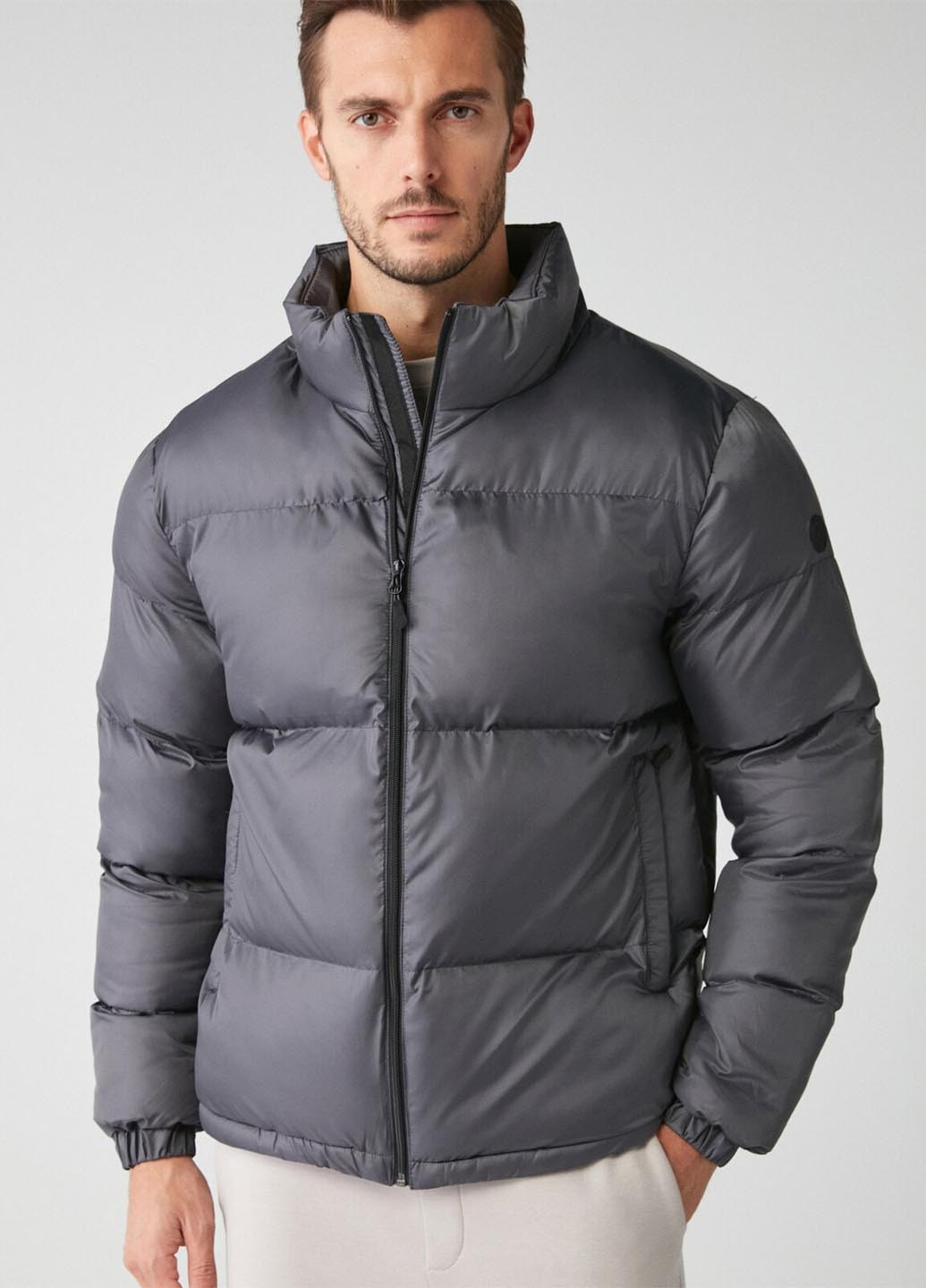 Темно-серая зимняя куртка Grimelange