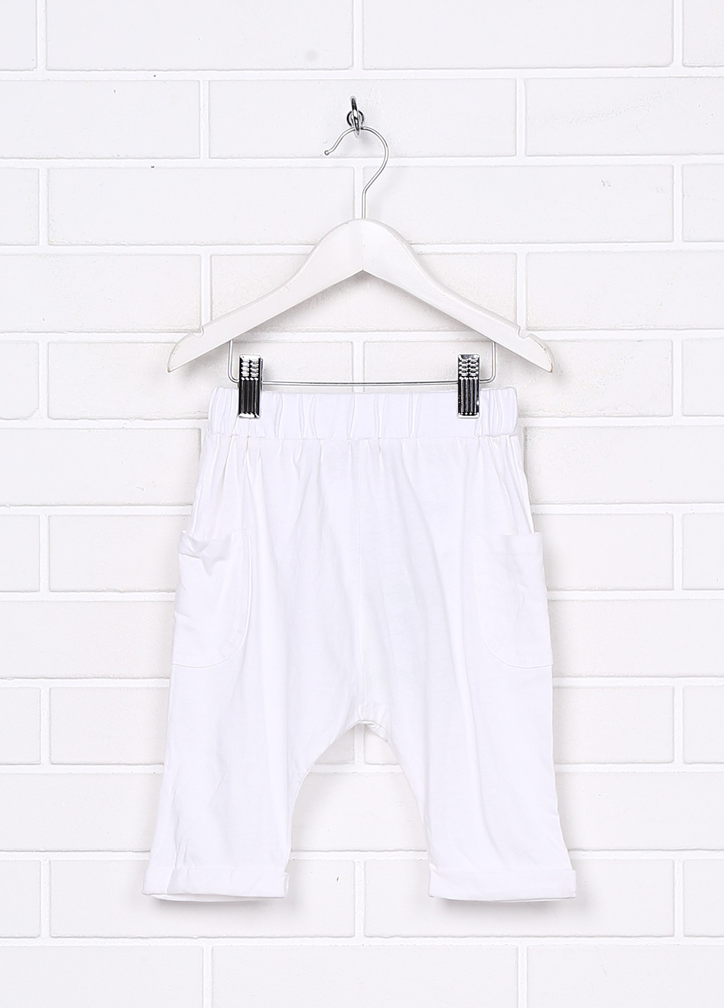 Белые кэжуал демисезонные со средней талией брюки Terranova