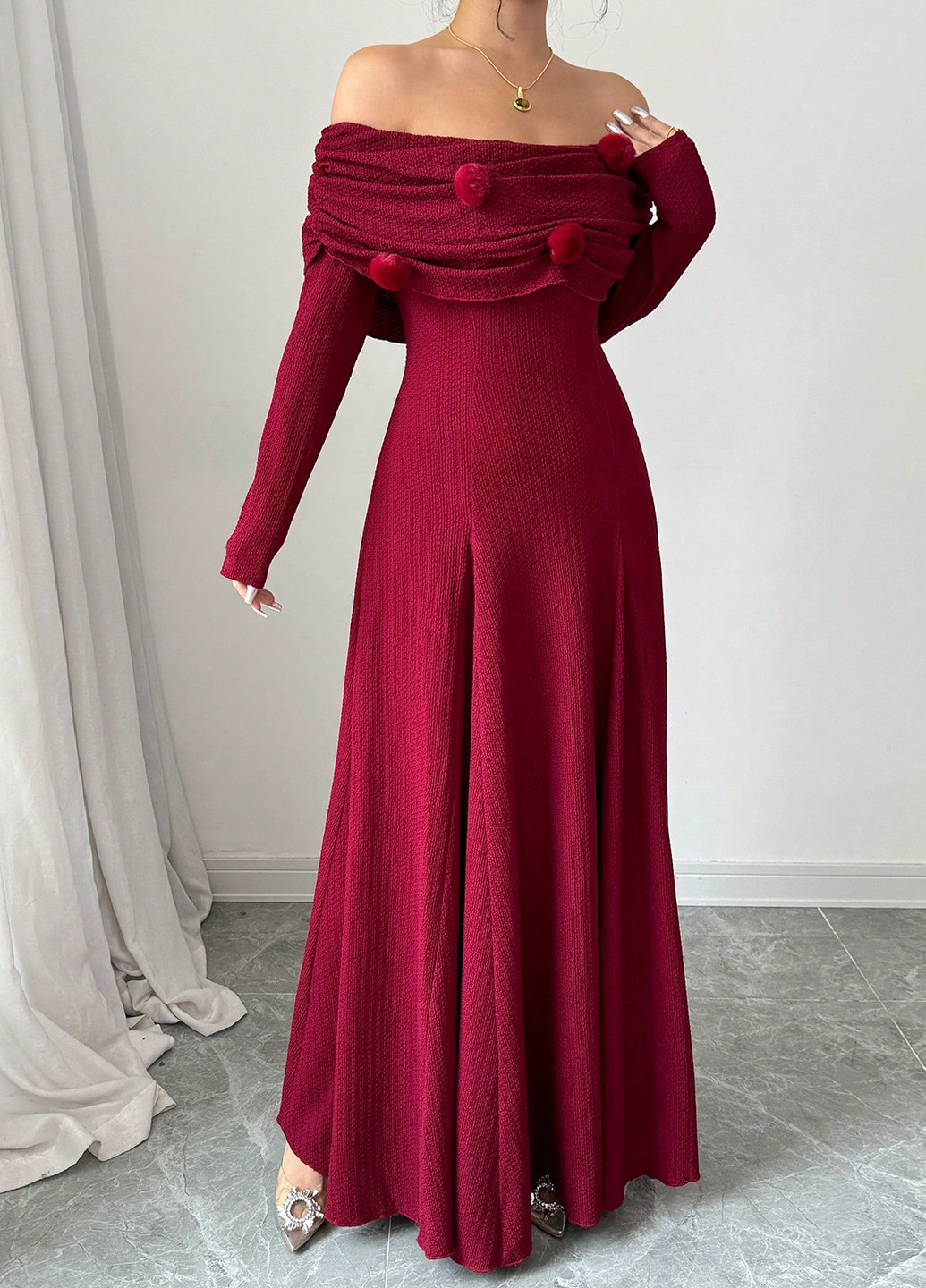 Вишневое вечернее, праздничный платье клеш, с открытыми плечами, с открытой спиной SHEIN однотонное