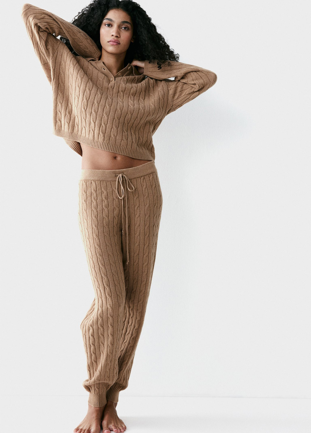 Бежевий демісезонний светр H&M