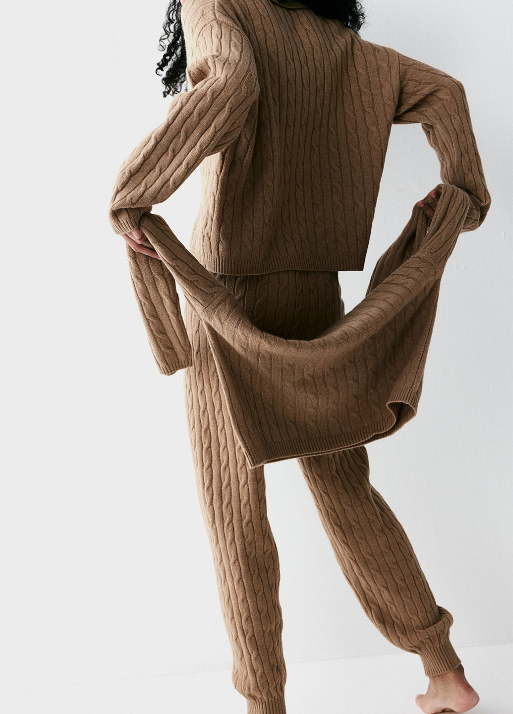 Бежевий демісезонний светр H&M