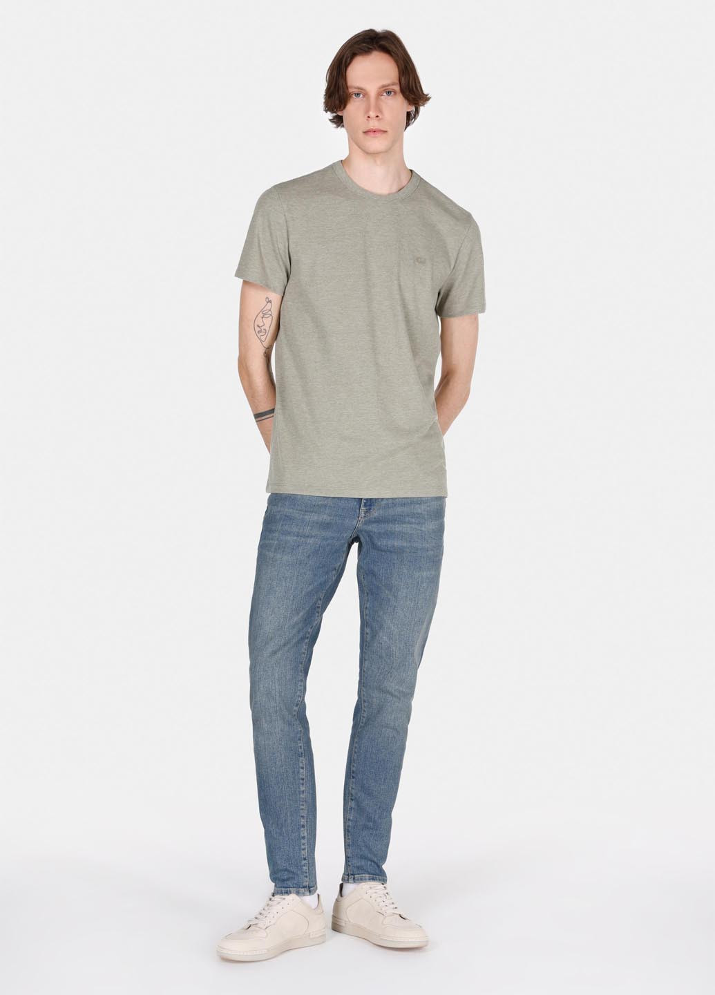 Оливкова футболка Colin's