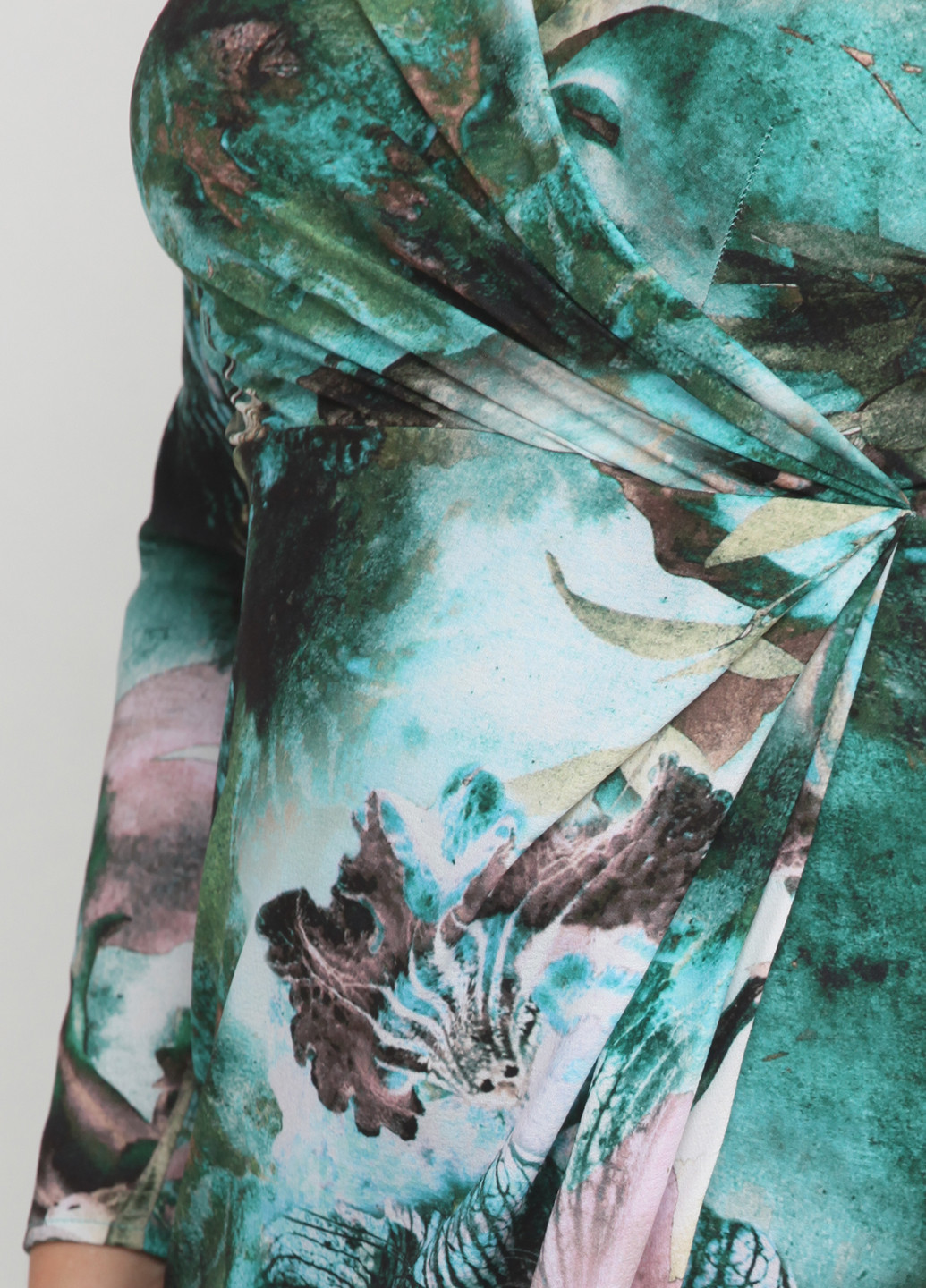 Зеленое кэжуал платье футляр Closet с абстрактным узором
