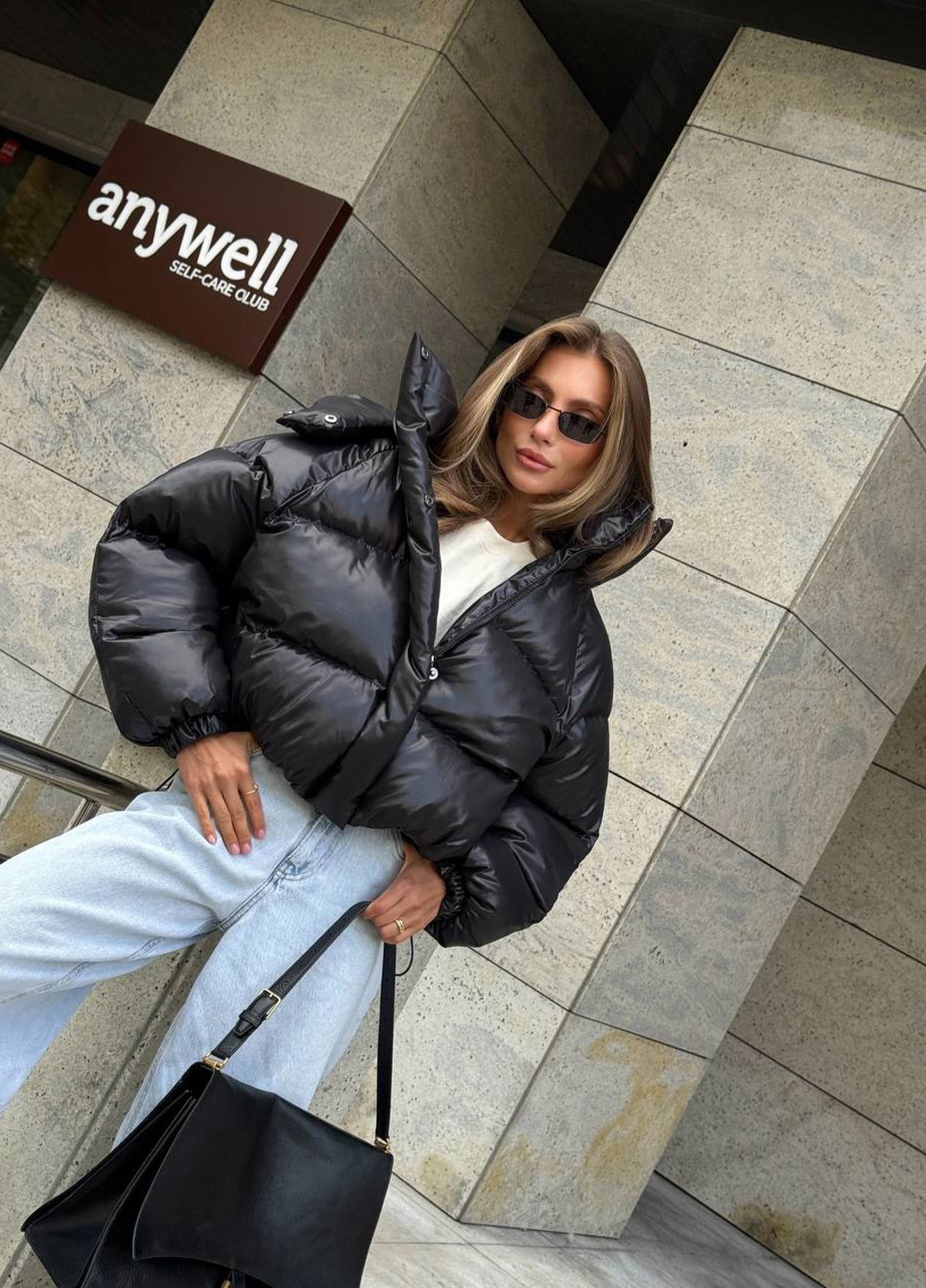 Чорна зимня куртка No Brand