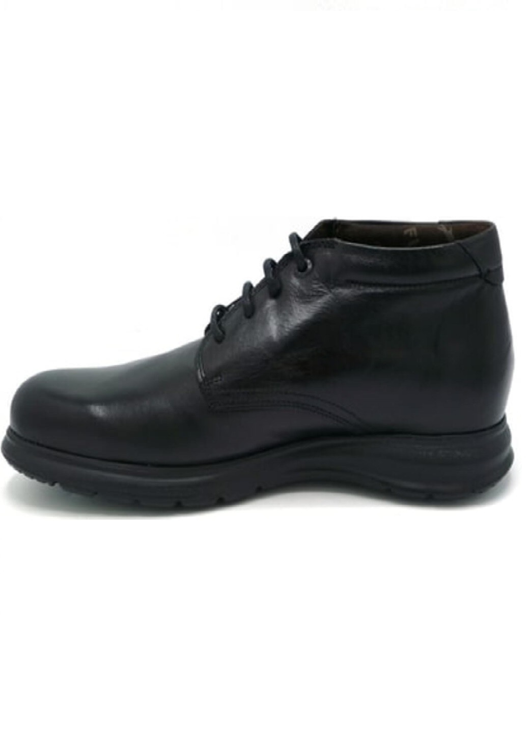 Черные осенние ботинки Fluchos