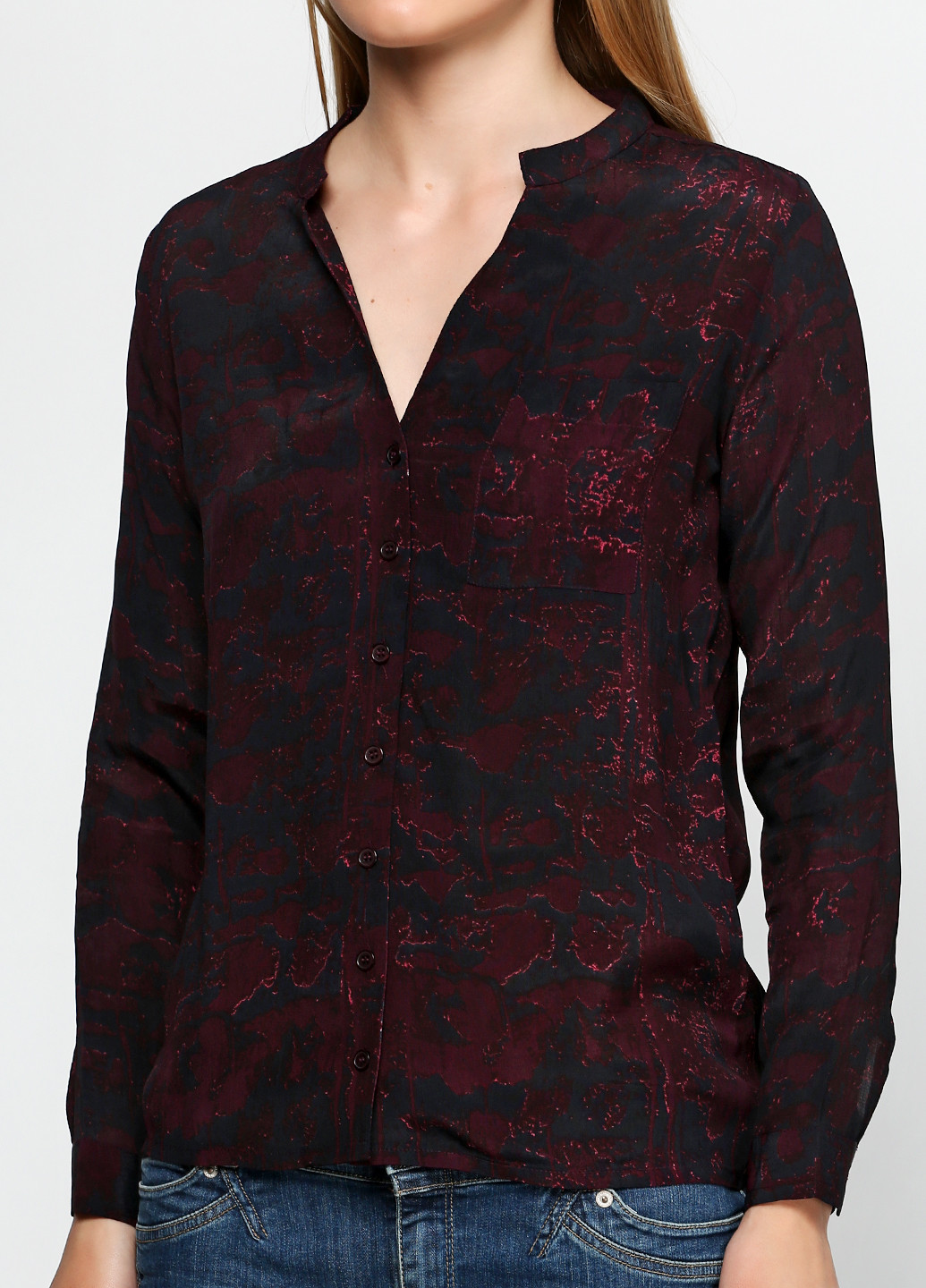 Бордовая кэжуал рубашка с анималистичным узором Minus
