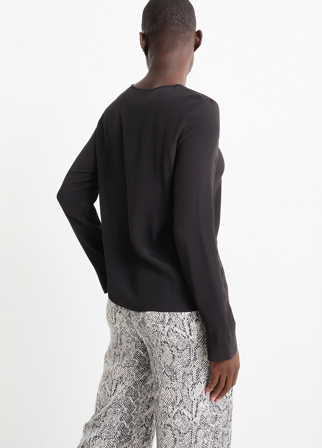 Чорна блуза C&A