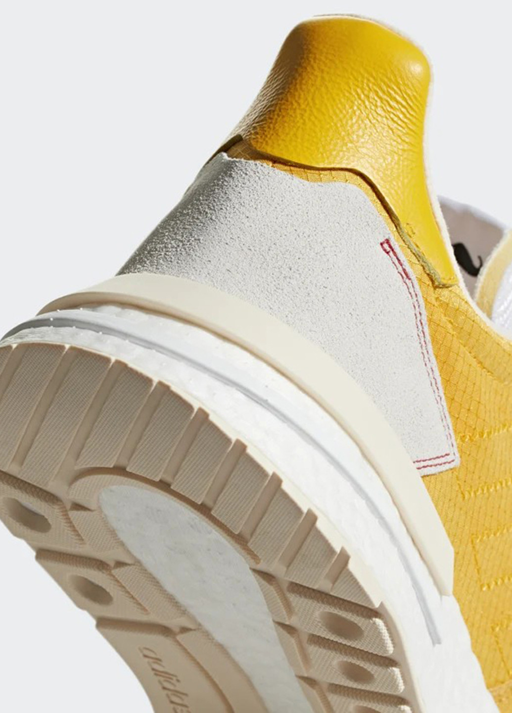Желтые всесезонные кроссовки adidas ZX 500