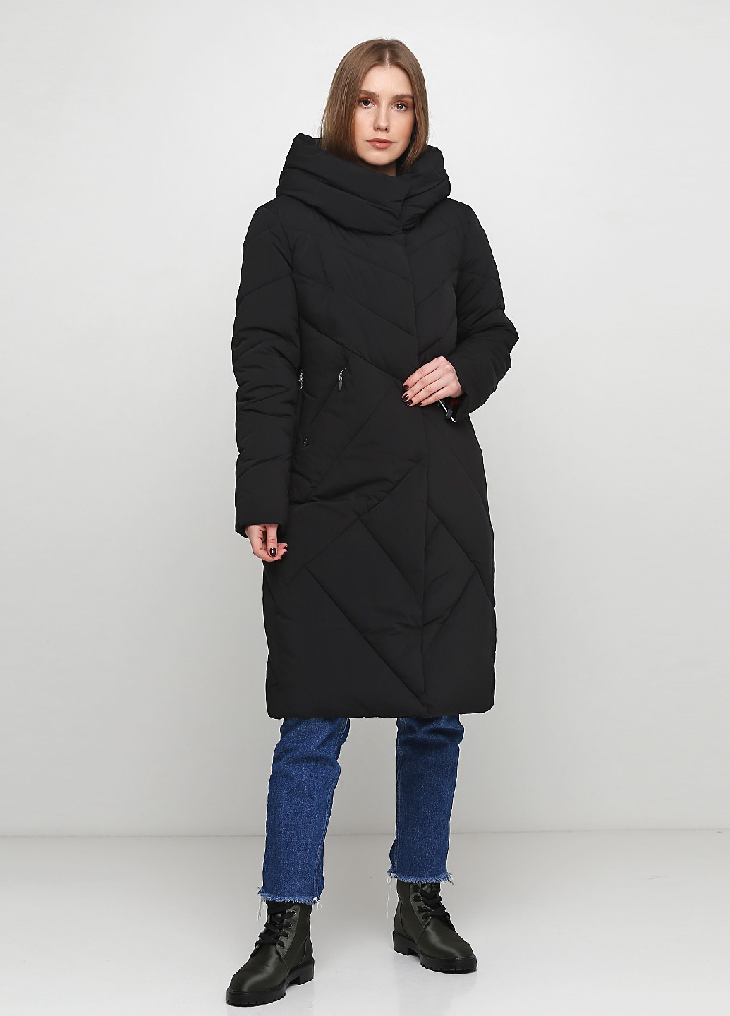 Черная зимняя куртка Visdeer