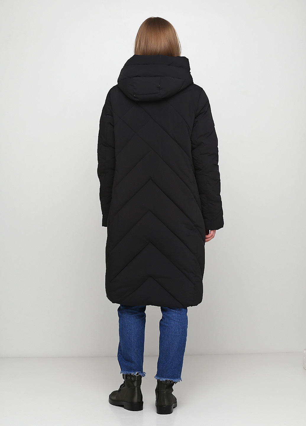 Черная зимняя куртка Visdeer
