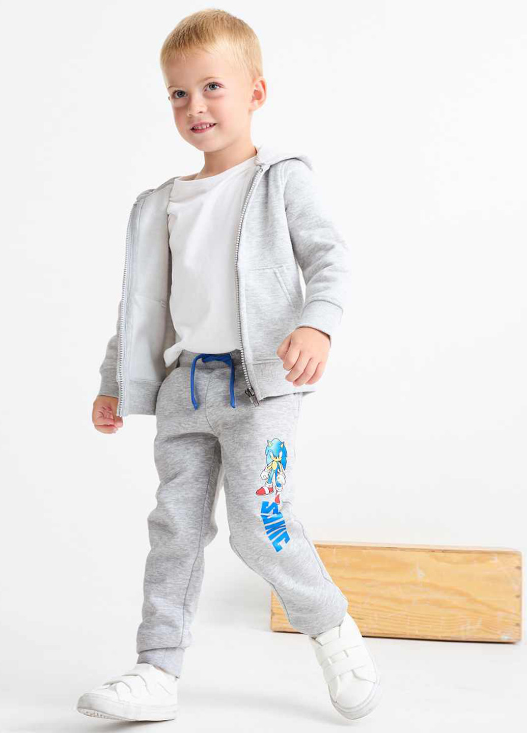 Светло-серые спортивные демисезонные брюки джоггеры C&A