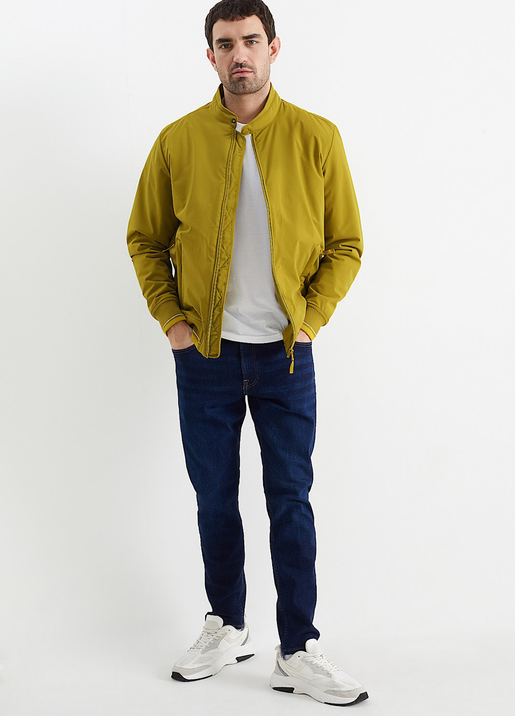 Горчичная демисезонная куртка C&A