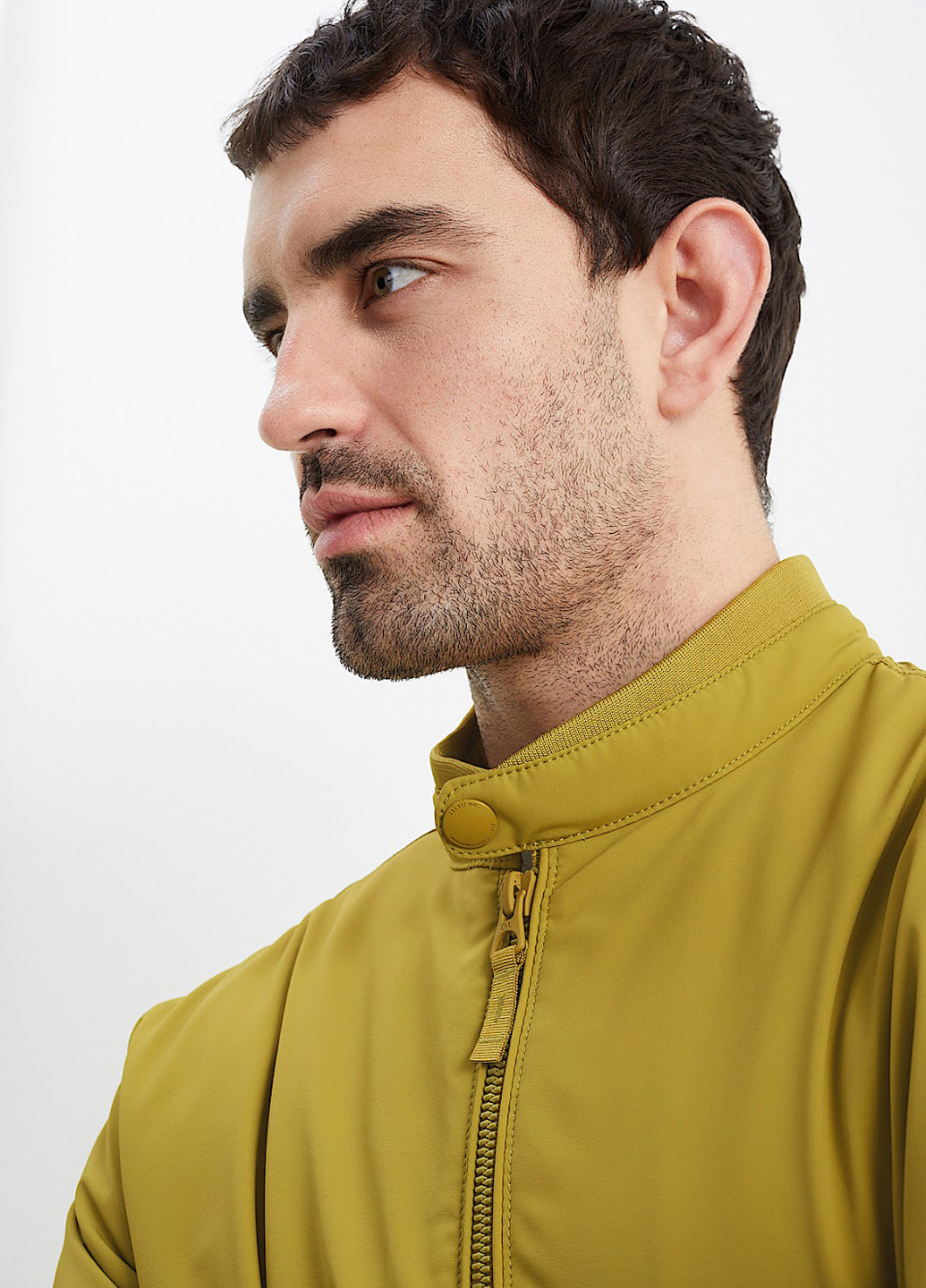 Горчичная демисезонная куртка C&A