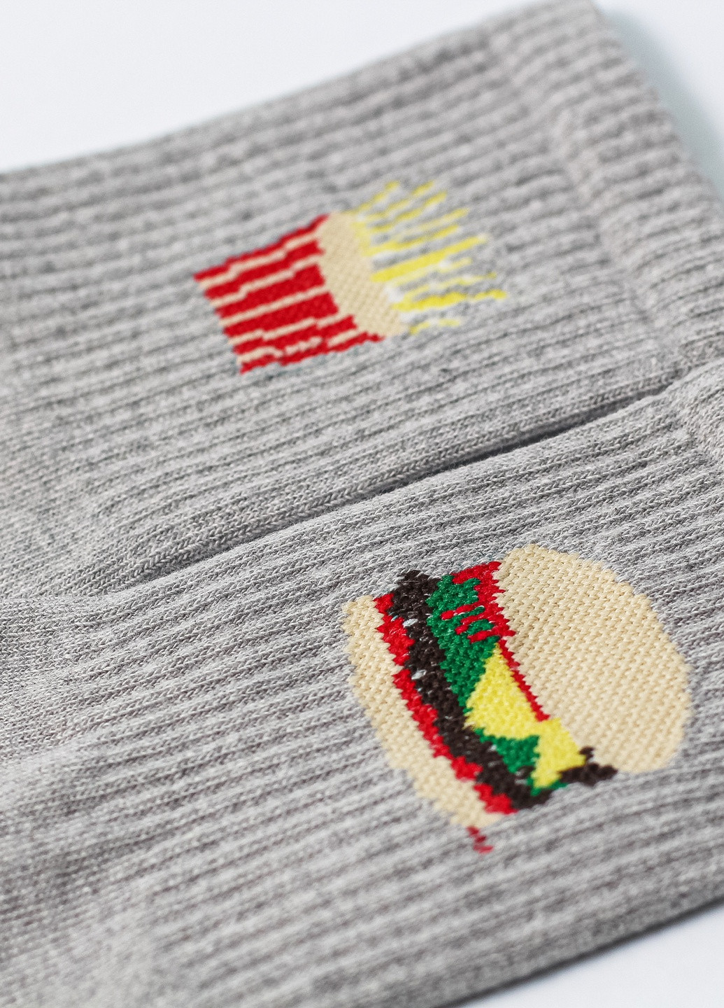 Серые женские носки бургер и картошка LOMM рисунки (212242391)