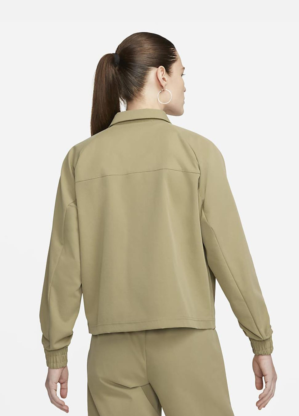 Оливковая демисезонная куртка fd1130-276 Nike Sportswear Swoosh Jacket