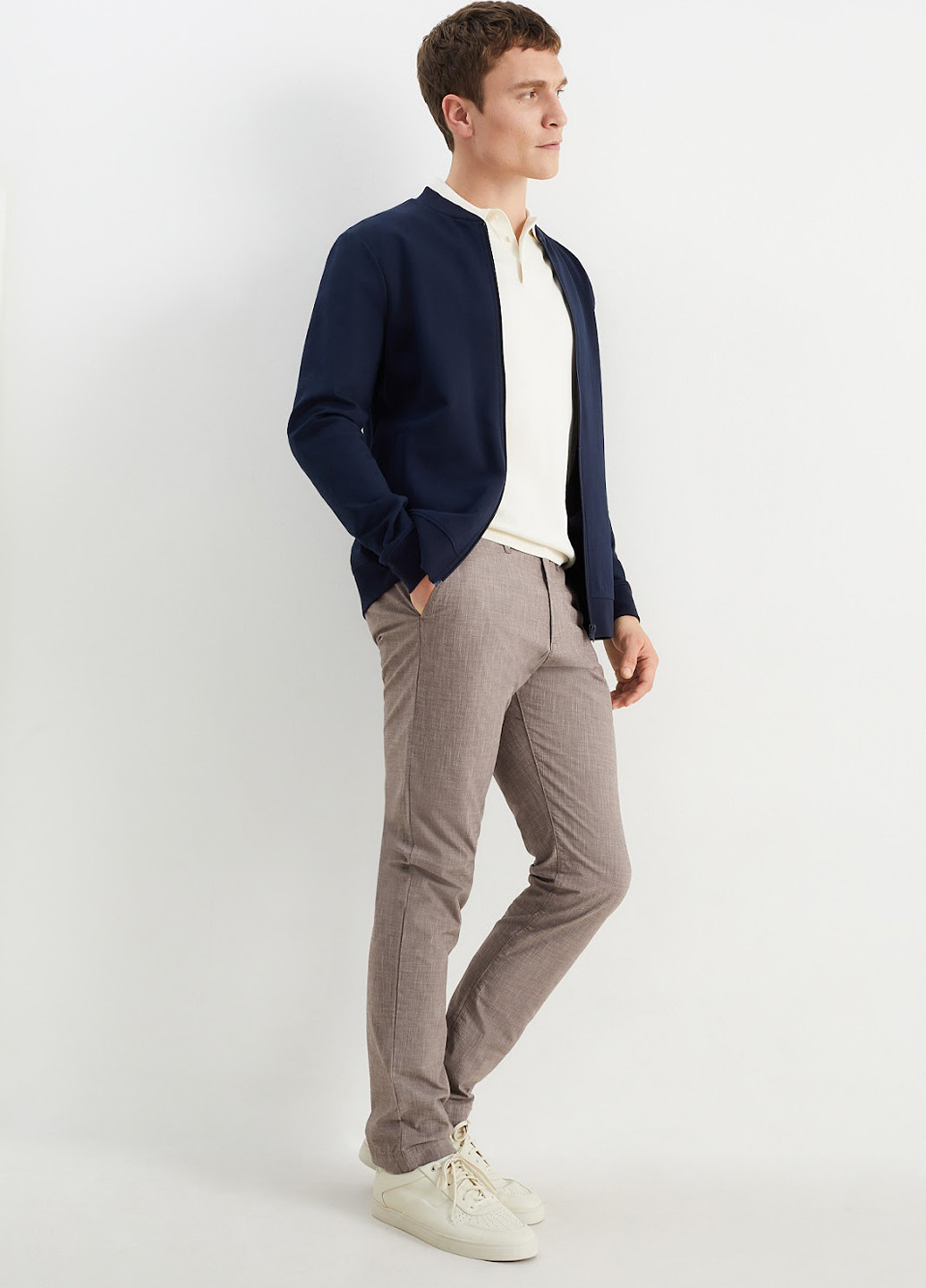 Темно-бежевые кэжуал демисезонные зауженные брюки C&A