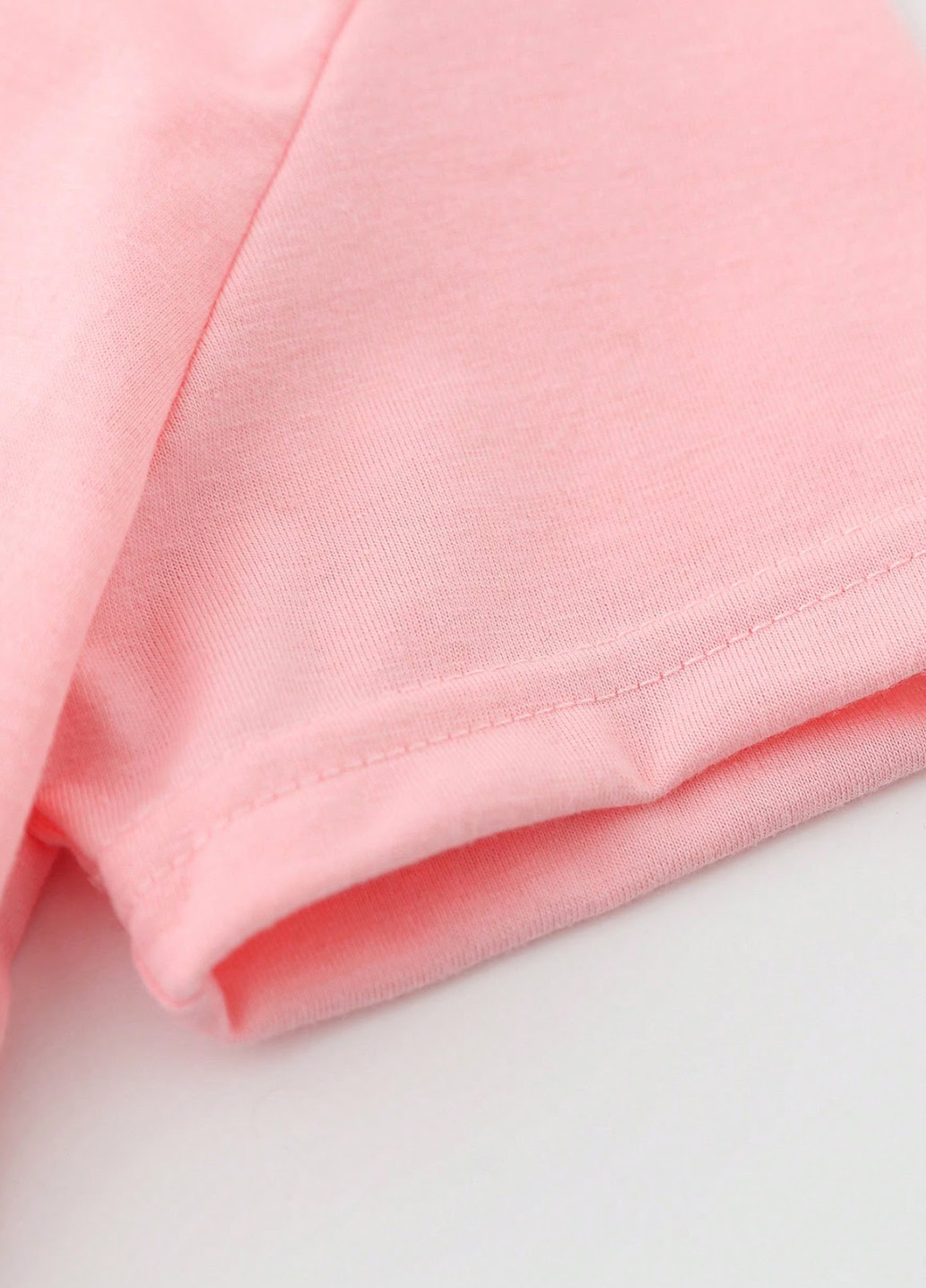 Светло-розовая летняя футболка SHEIN