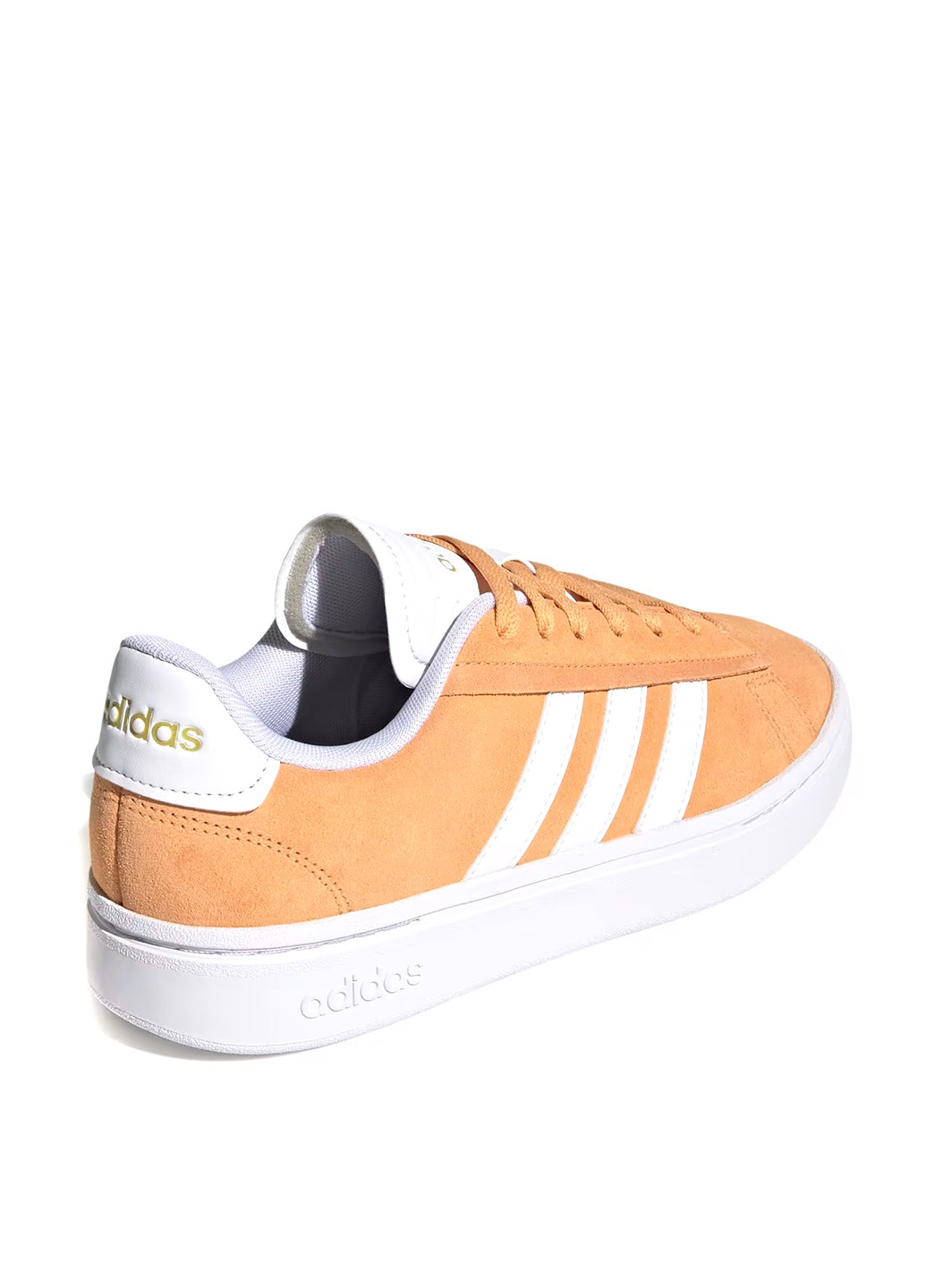 Оранжевые кеды adidas