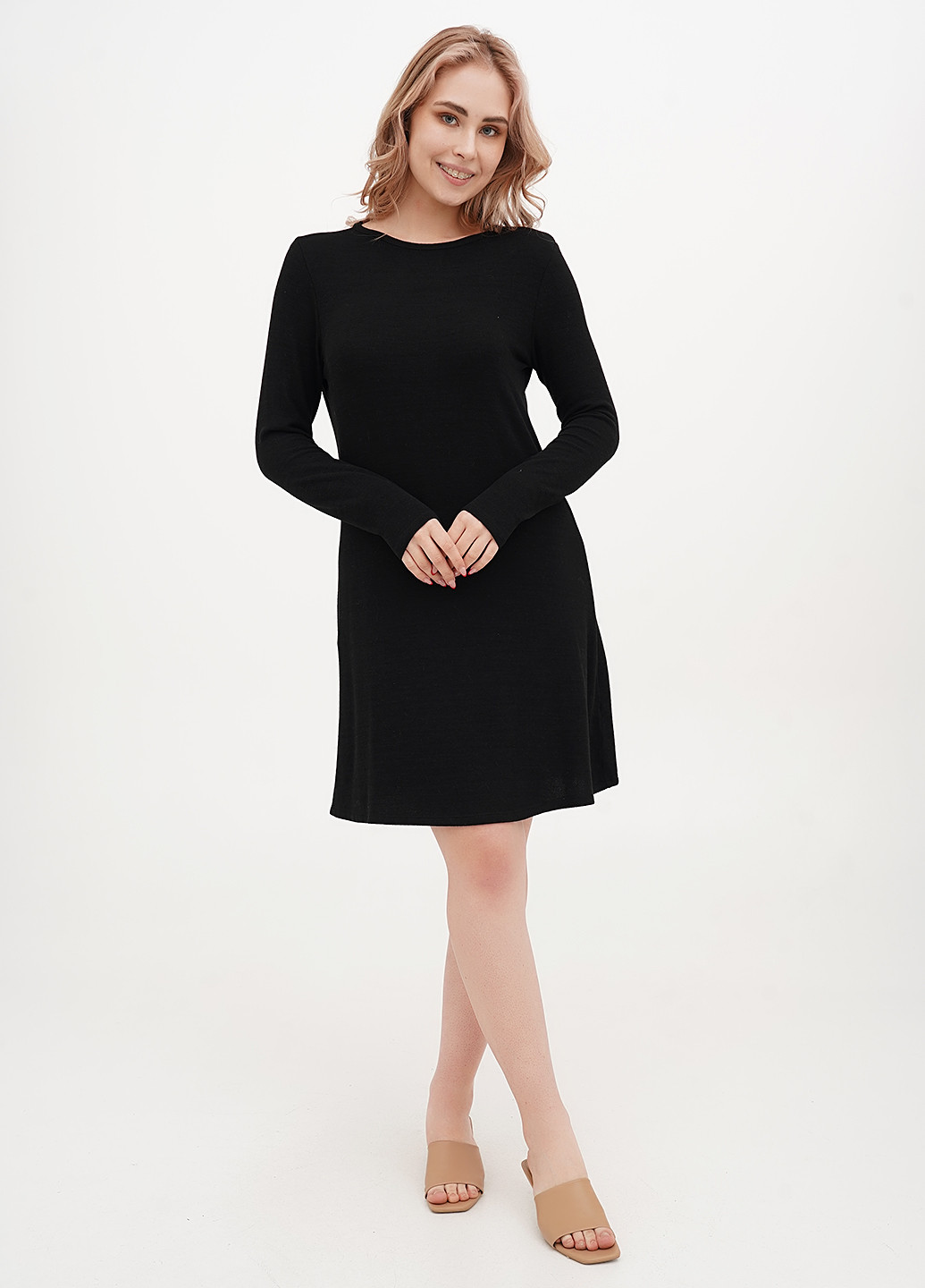 Черное кэжуал платье а-силуэт George однотонное