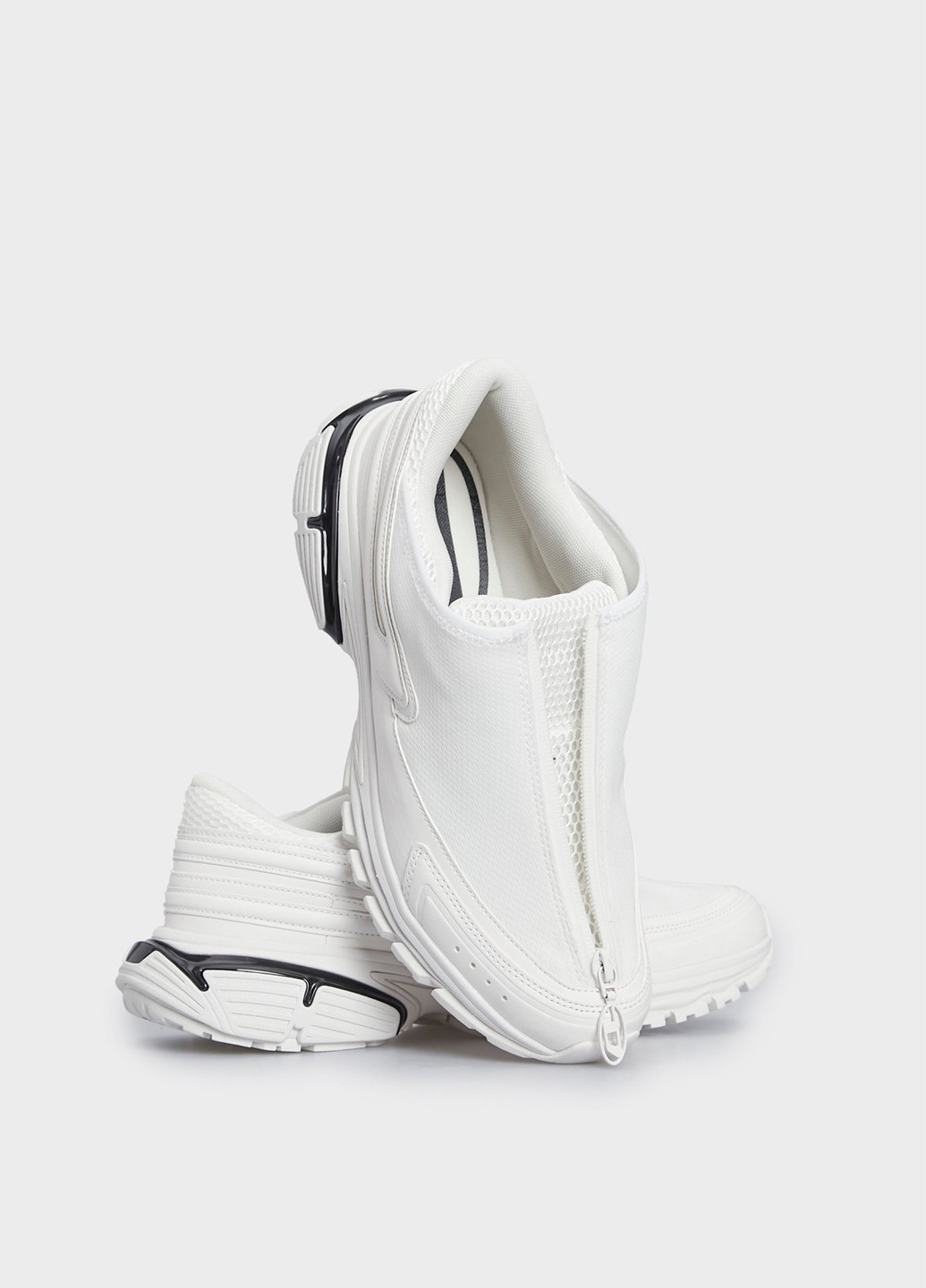 Белые всесезонные кроссовки Diesel