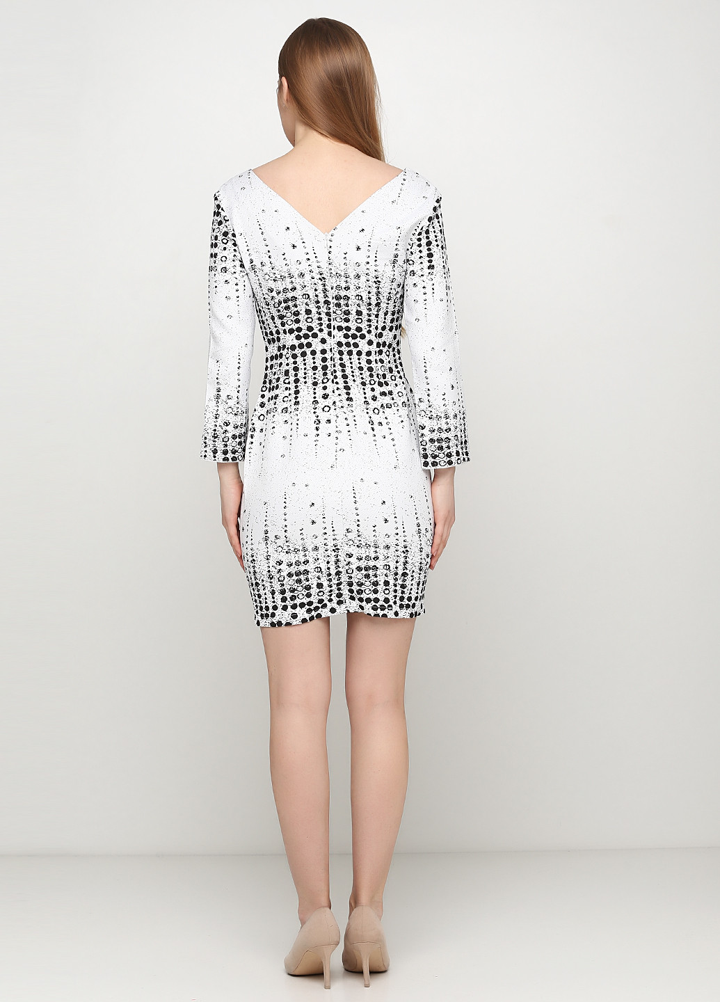 Чорно-білий кежуал сукня футляр Sassofono Club з абстрактним візерунком
