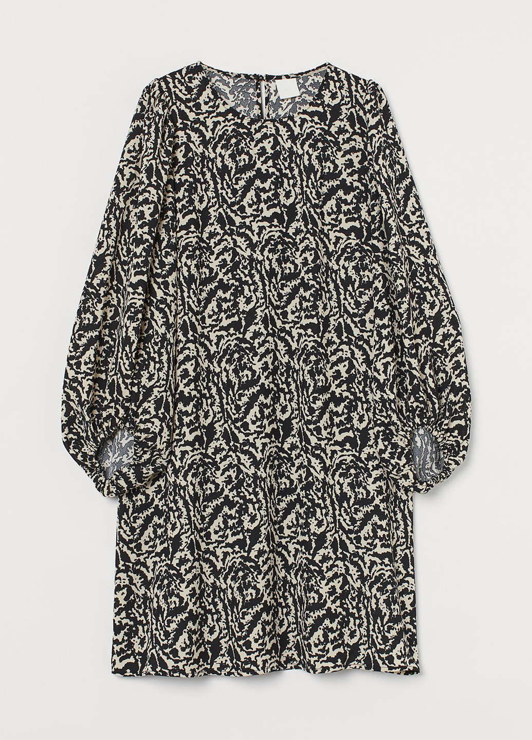 Черное кэжуал платье а-силуэт H&M с абстрактным узором