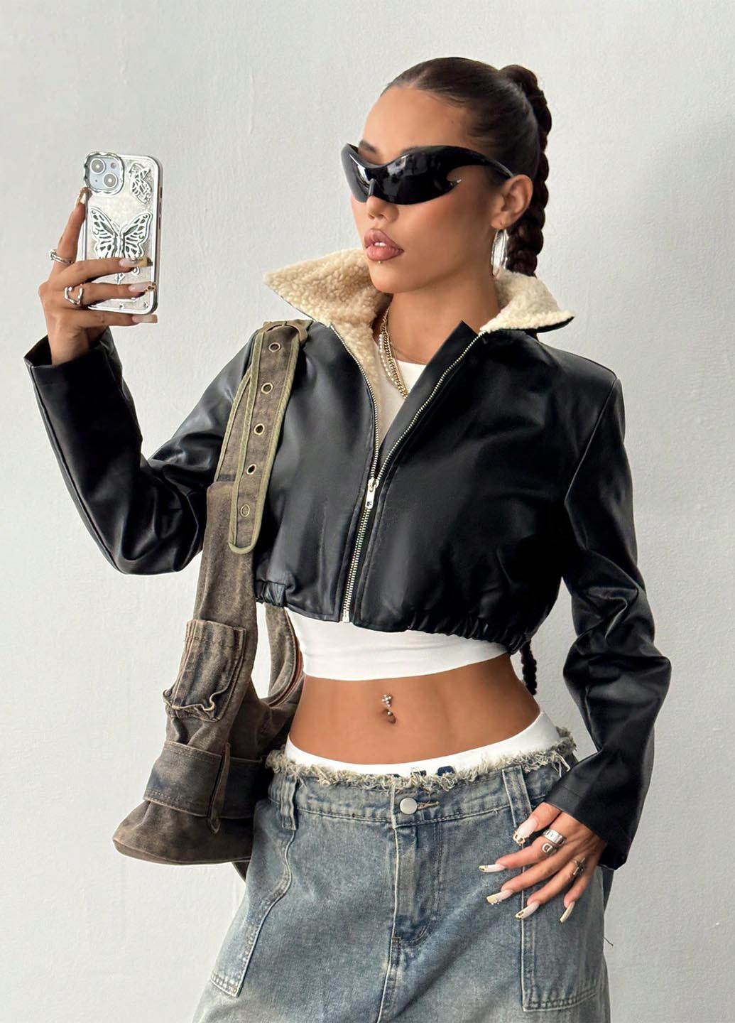 Чорна демісезонна куртка SHEIN