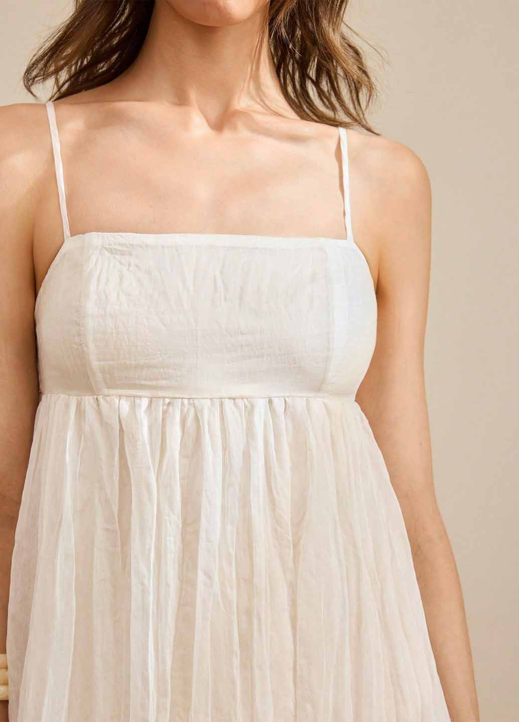 Молочна вечірня, кежуал сукня з спідницею-сонце, в стилі армпір, з відкритою спиною SHEIN однотонна