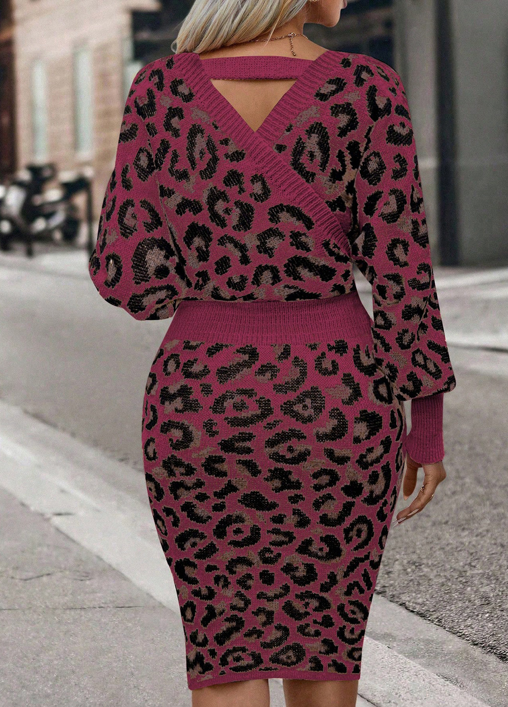 Темно-розовое праздничный, кэжуал платье на запах, футляр, платье-свитер SHEIN леопардовый