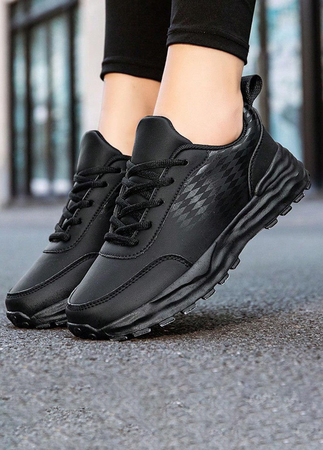 Чорні Осінні кросівки SHEIN