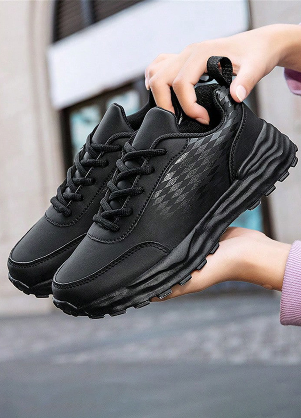 Чорні Осінні кросівки SHEIN