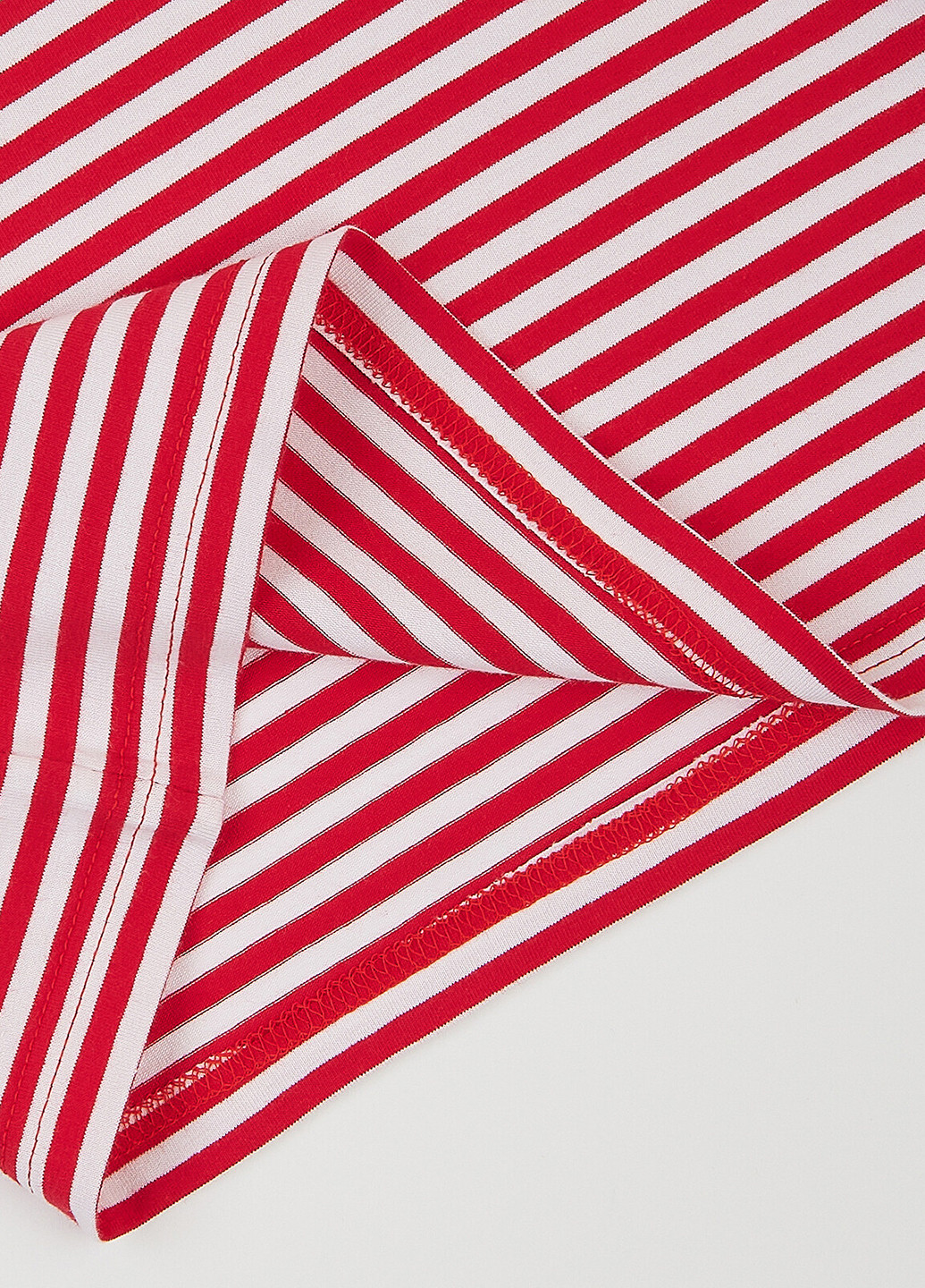 Красная летняя футболка ArDoMi