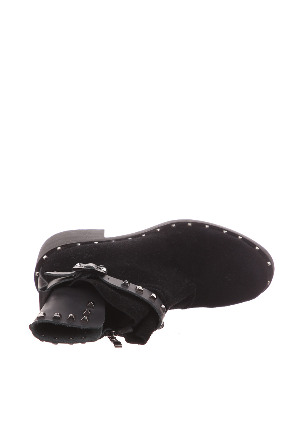 Зимние ботинки Bizoni с заклепками из натуральной замши
