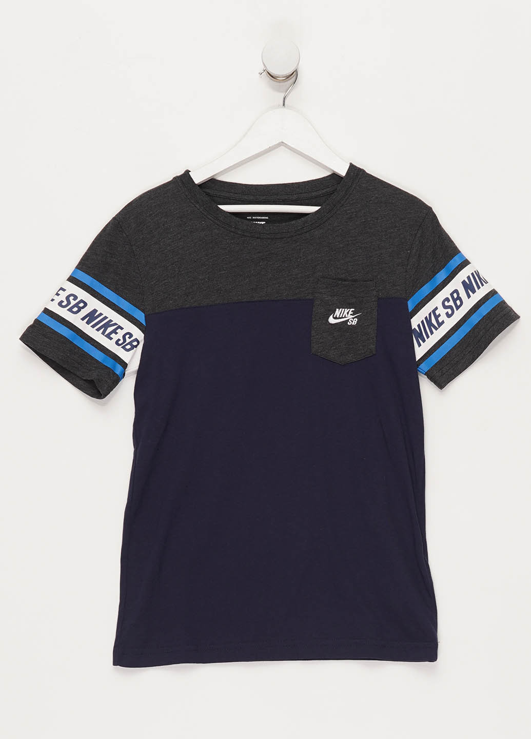 Темно-синяя летняя футболка Nike