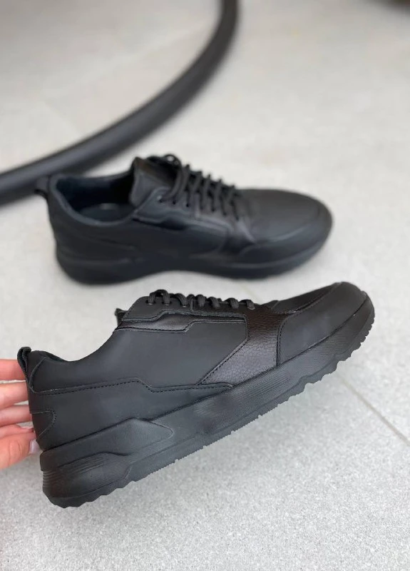 Чорні кросівки shoesband демісезон Brand