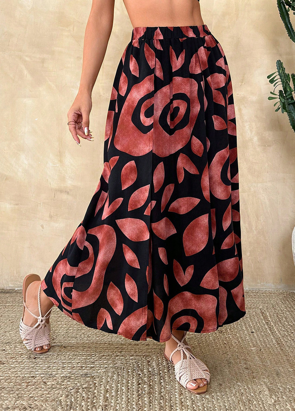 Черная кэжуал с рисунком юбка SHEIN клешированная