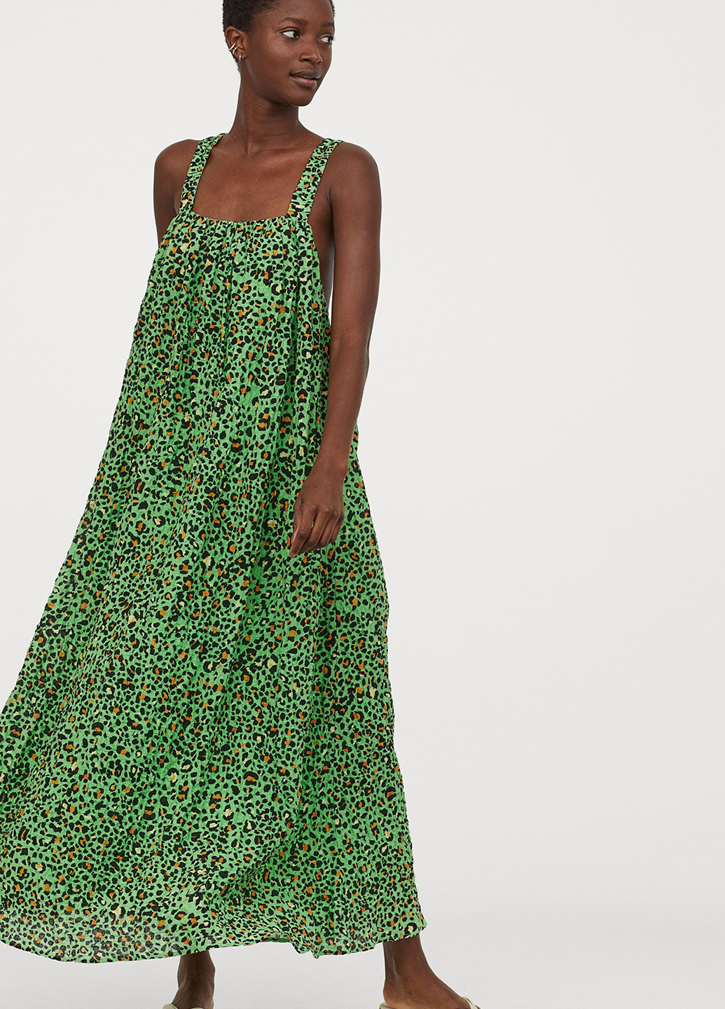 Зеленое кэжуал платье с открытой спиной, оверсайз H&M леопардовый