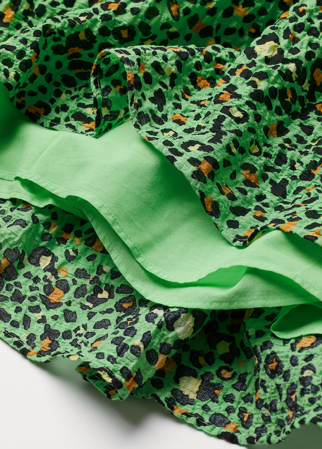 Зелена кежуал сукня з відкритою спиною, оверсайз H&M леопардовий