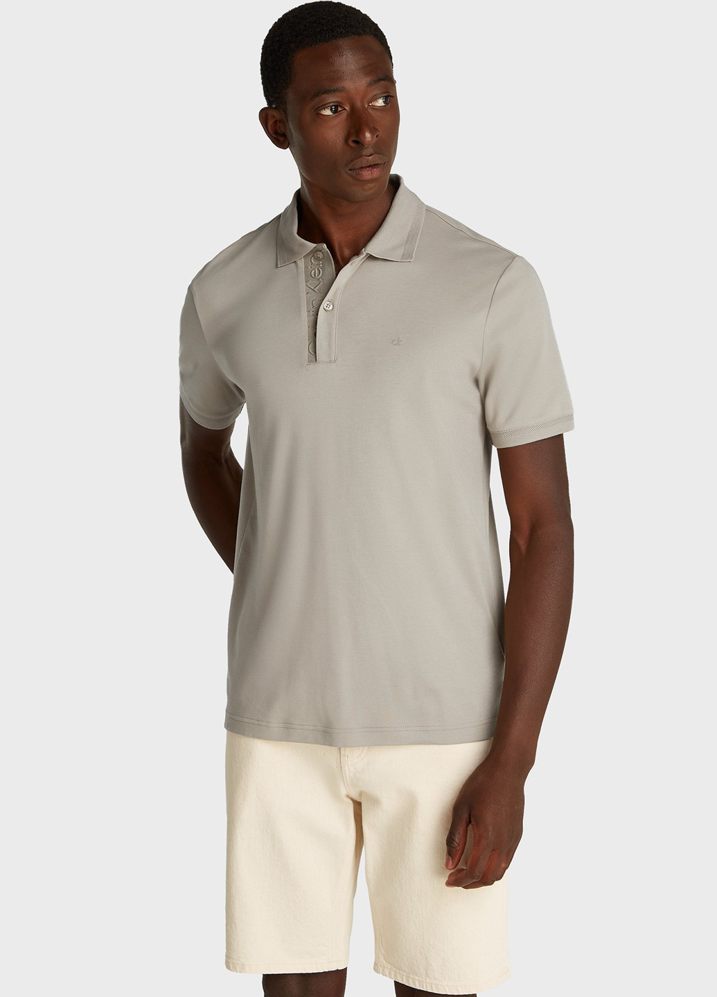 Серо-бежевая футболка-поло для мужчин Calvin Klein однотонная