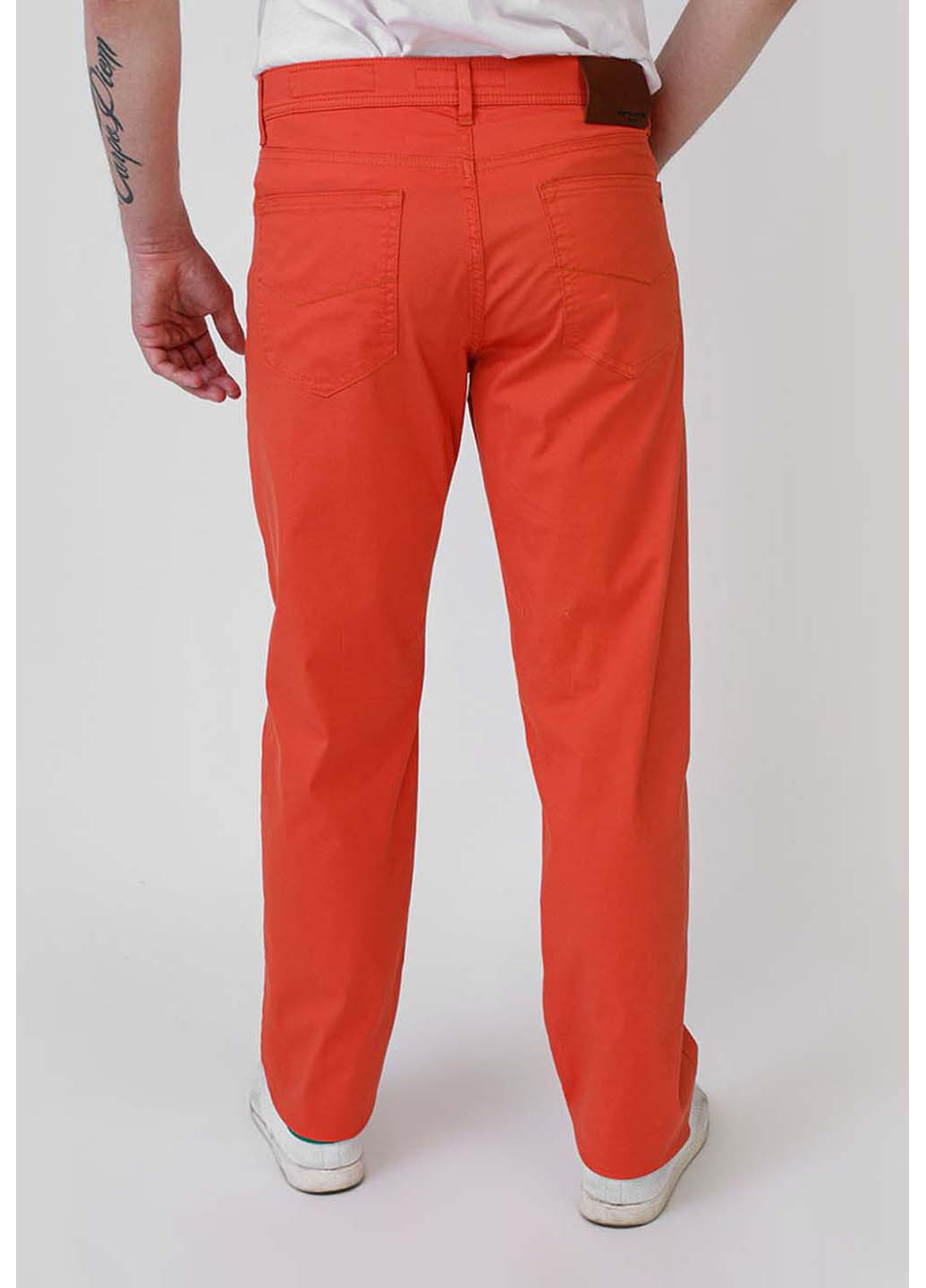 Оранжевые джинсы Pierre Cardin