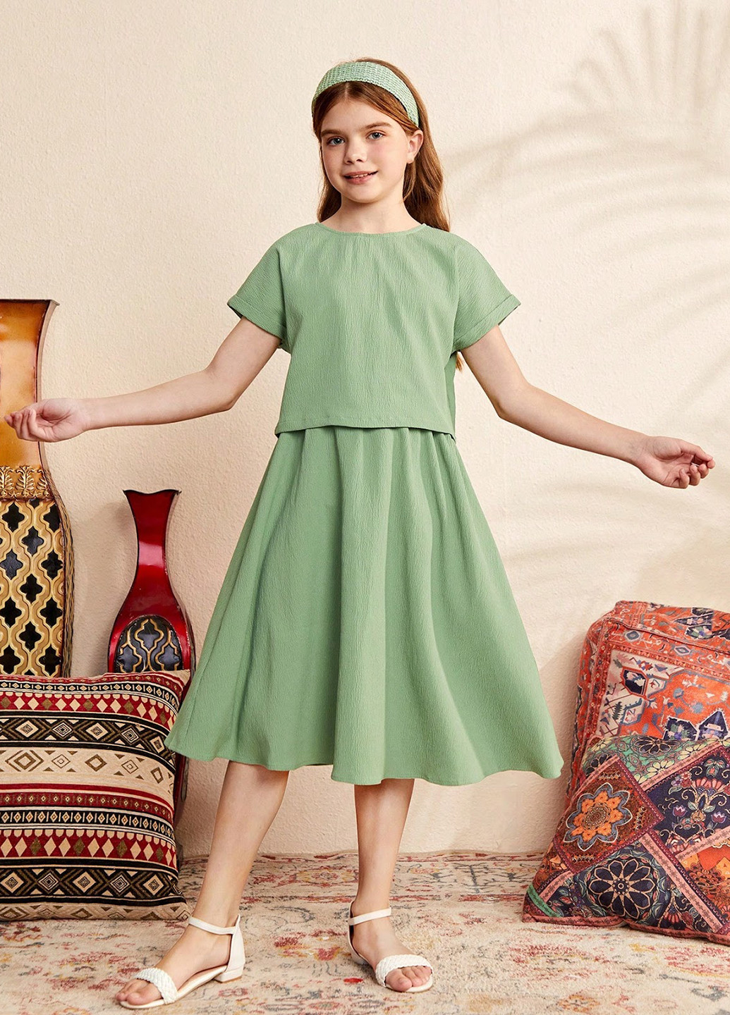 Светло-зеленый летний костюм (блуза, юбка) SHEIN