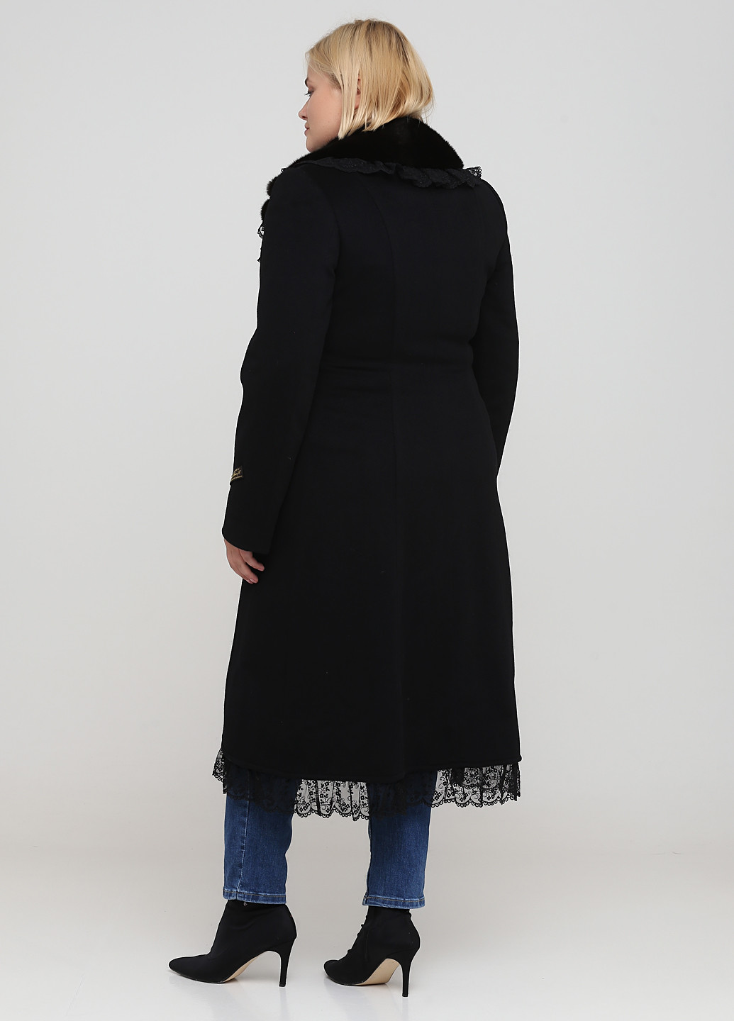 Черное демисезонное Пальто однобортное Anpel