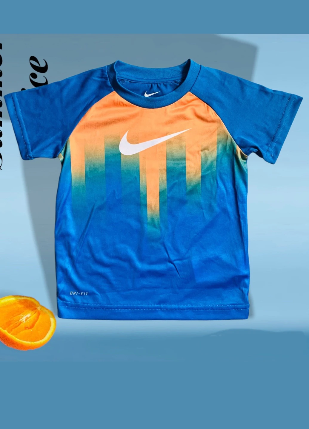 Блакитна футболка Nike