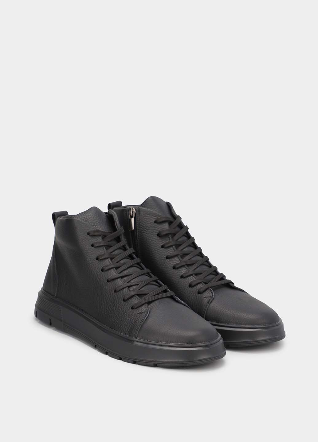 Черные осенние ботинки Braska