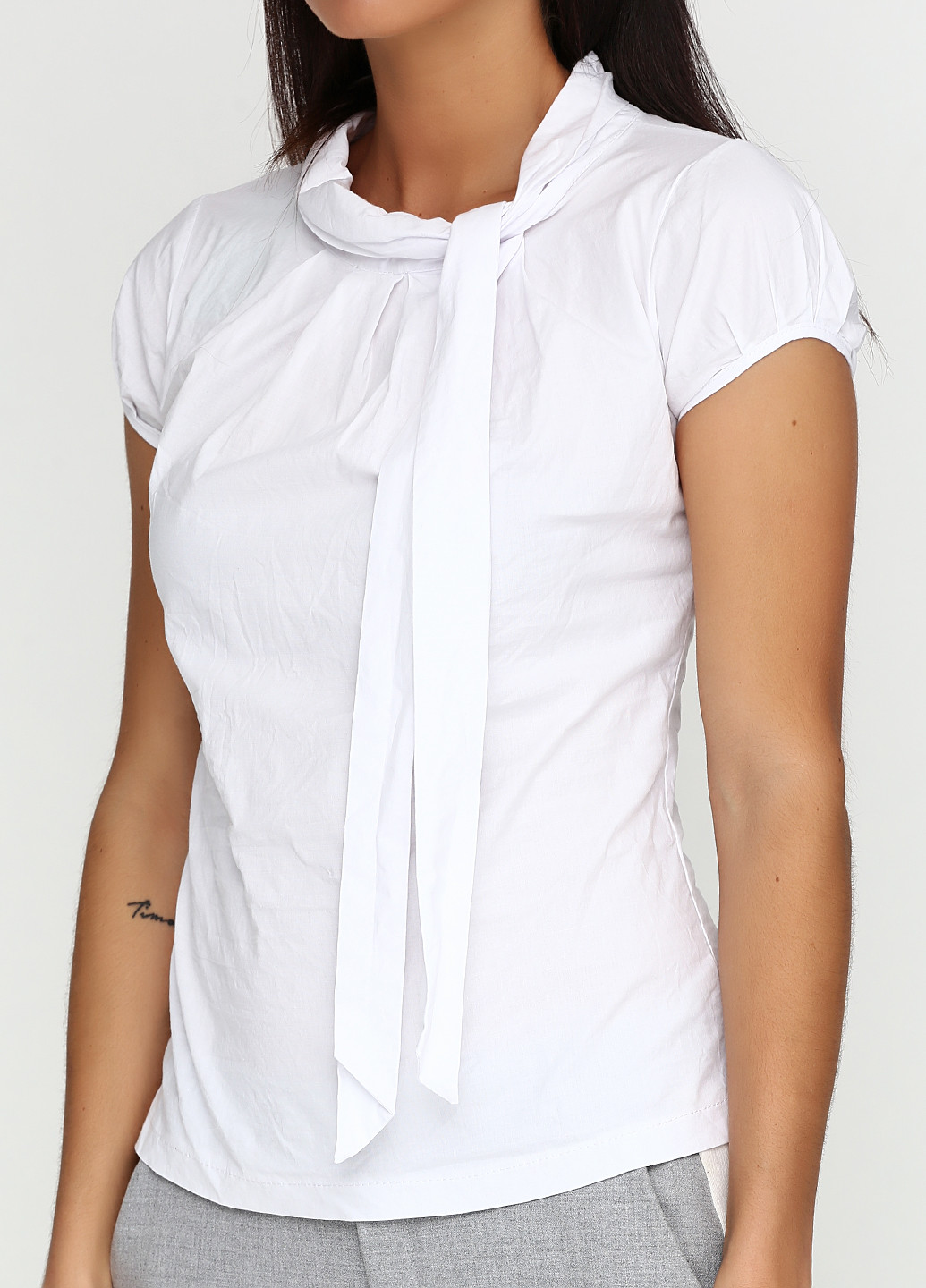 Біла літня блуза з коротким рукавом ZUBRYTSKAYA