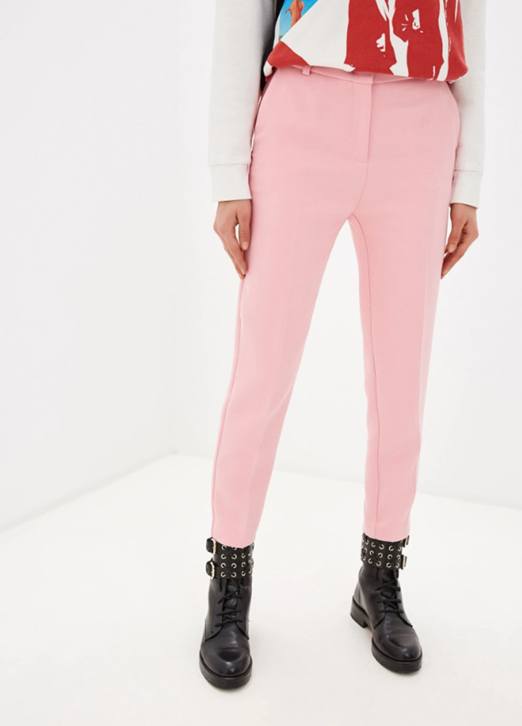 Светло-розовые кэжуал демисезонные зауженные, укороченные брюки Pinko